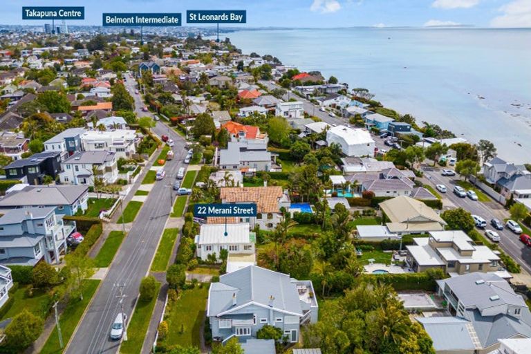 Photo of property in 22 Merani Street, Narrow Neck, Auckland, 0622