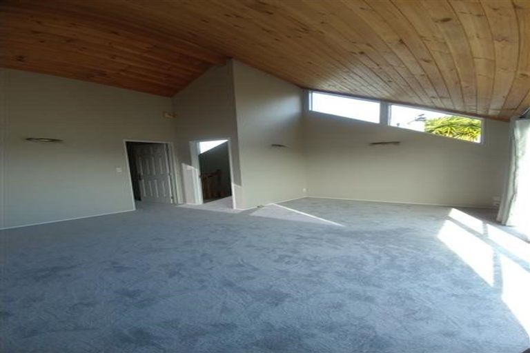 Photo of property in 7 Tarnica Road, Northpark, Auckland, 2013