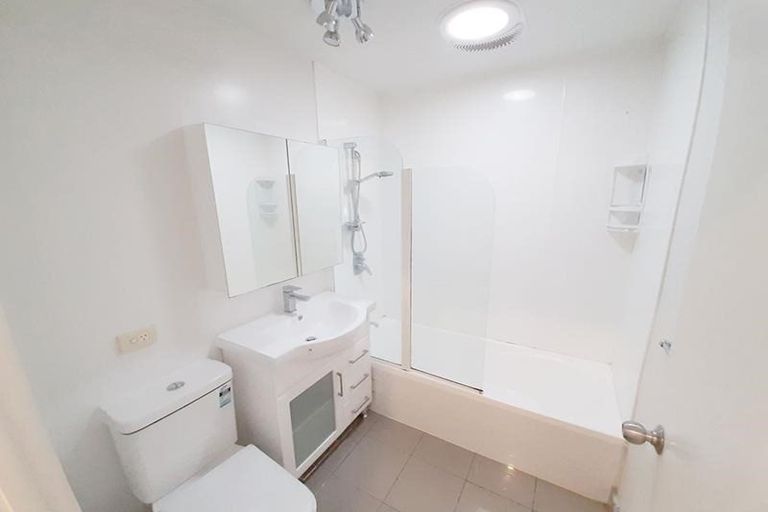 Photo of property in 2726/10 John Jennings Drive, Oteha, Auckland, 0632