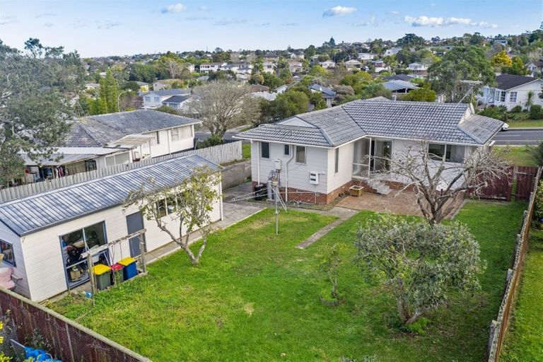 Photo of property in 94 Sycamore Drive, Sunnynook, Auckland, 0620