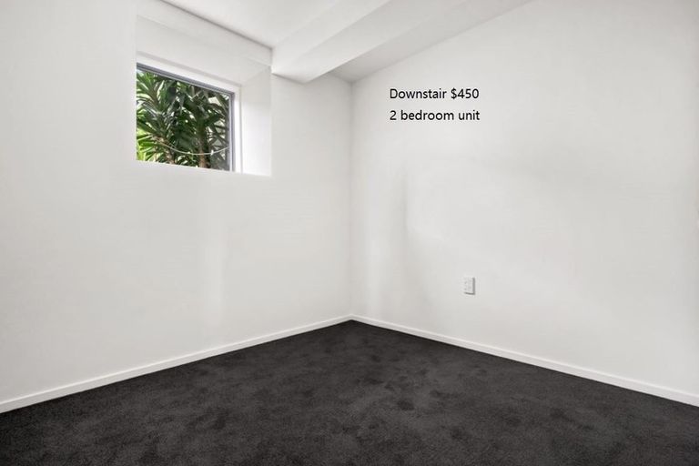 Photo of property in 137 Gossamer Drive, Pakuranga Heights, Auckland, 2010