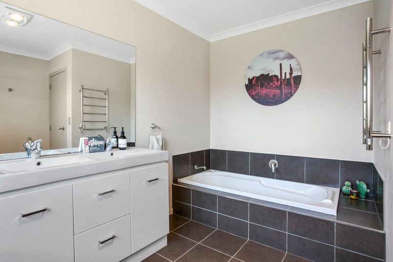 Photo of property in 96 Tennyson Street, Leamington, Cambridge, 3432