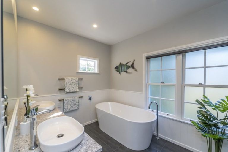 Photo of property in 83 Cole Street, Masterton, 5810