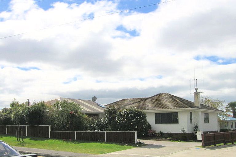 Photo of property in 11b Pooles Road, Greerton, Tauranga, 3112