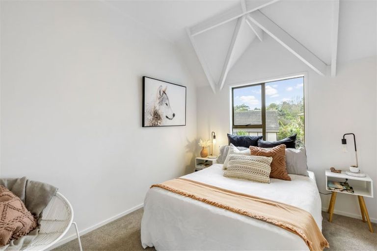 Photo of property in 2/38 Waiau Street, Torbay, Auckland, 0630