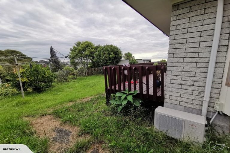 Photo of property in 2/17 Miramar Place, Pakuranga, Auckland, 2010