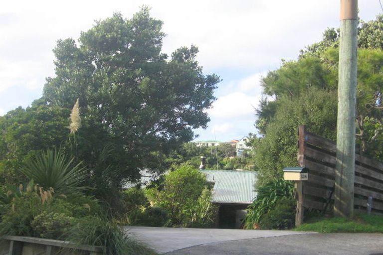 Photo of property in 134 Miromiro Road, Normandale, Lower Hutt, 5010