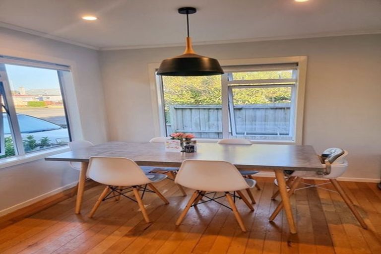 Photo of property in 249 Queen Street, Pukekohe, 2120