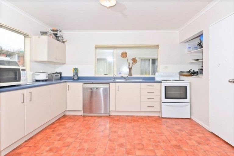 Photo of property in 29e Opoia Road, Hamilton East, Hamilton, 3216