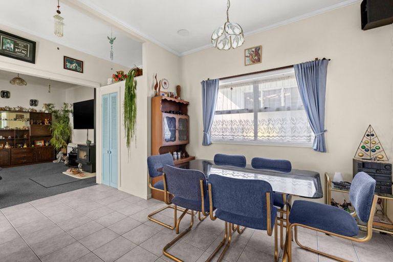 Photo of property in 424 Massey Street, Akina, Hastings, 4122