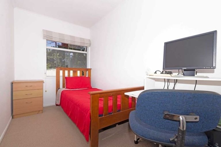 Photo of property in 31 Waitakere Road, Waitakere, Auckland, 0816