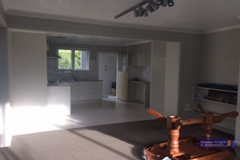 Photo of property in 112a Totara Street, Riccarton, Christchurch, 8041