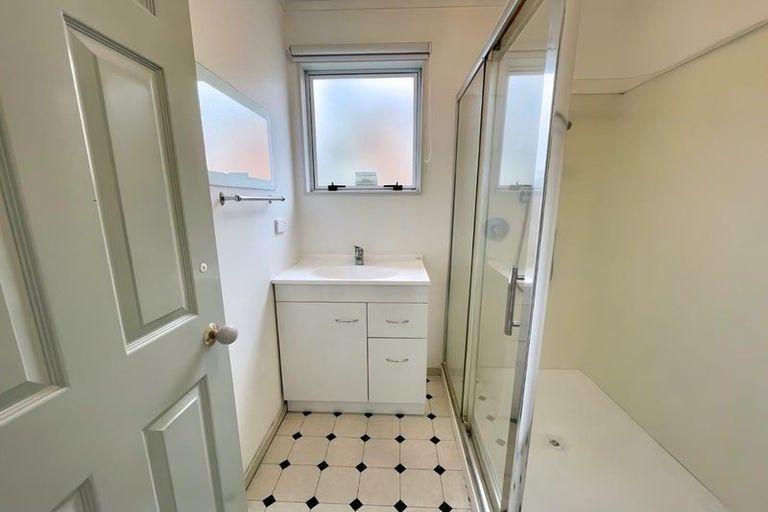 Photo of property in 1 Takatimu Way, Johnsonville, Wellington, 6037