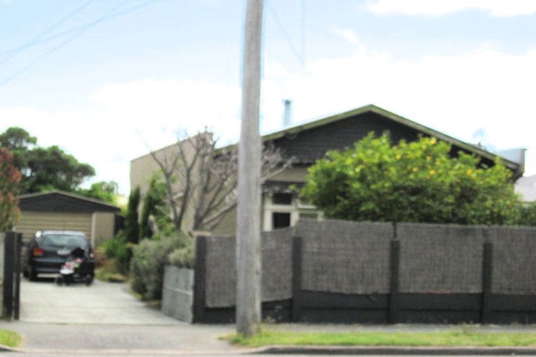 Photo of property in 27 Wiggins Street, Sumner, Christchurch, 8081