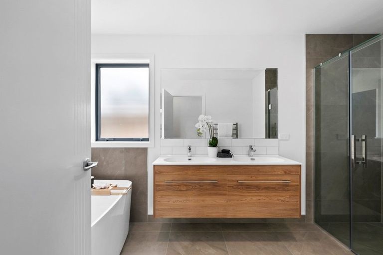 Photo of property in 26 Knightia Drive, Papamoa Beach, Papamoa, 3118