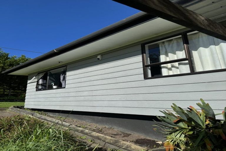 Photo of property in 8 Huarau Station Road, Maungaturoto, 0583