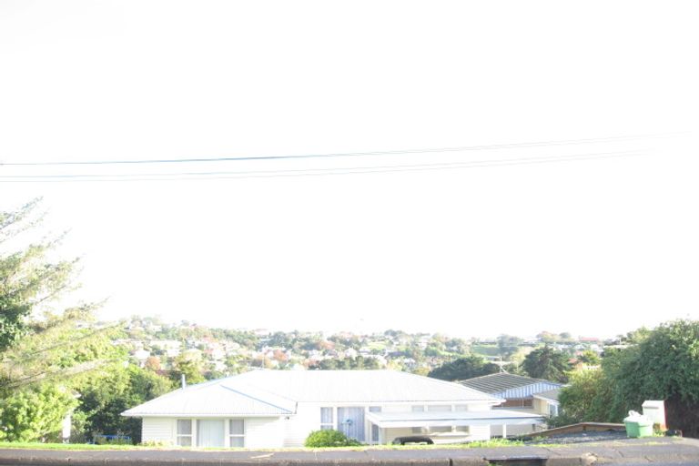 Photo of property in 46 Mellons Road, Mellons Bay, Auckland, 2014