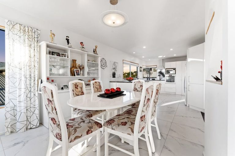 Photo of property in 21 Fishermans Cove, Army Bay, Whangaparaoa, 0930