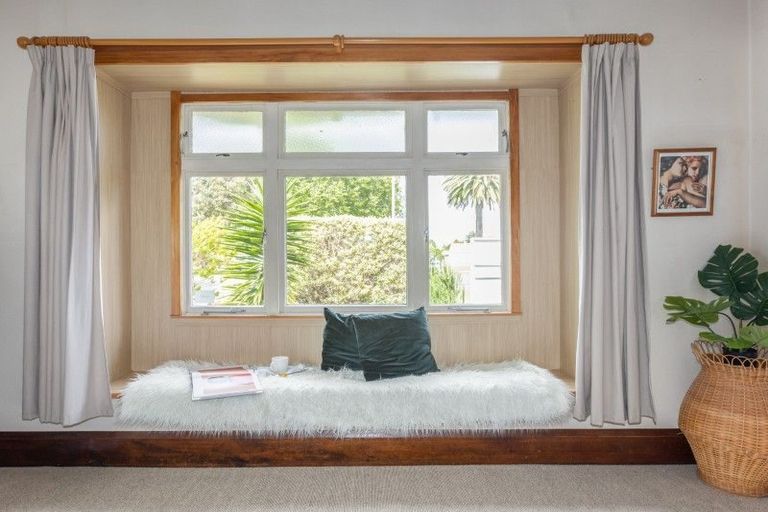 Photo of property in 163 Georges Drive, Napier South, Napier, 4110