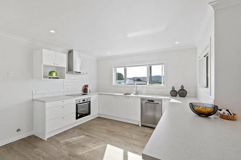 Photo of property in 35 Old Waipu Road North, Mangawhai, Kaiwaka, 0573