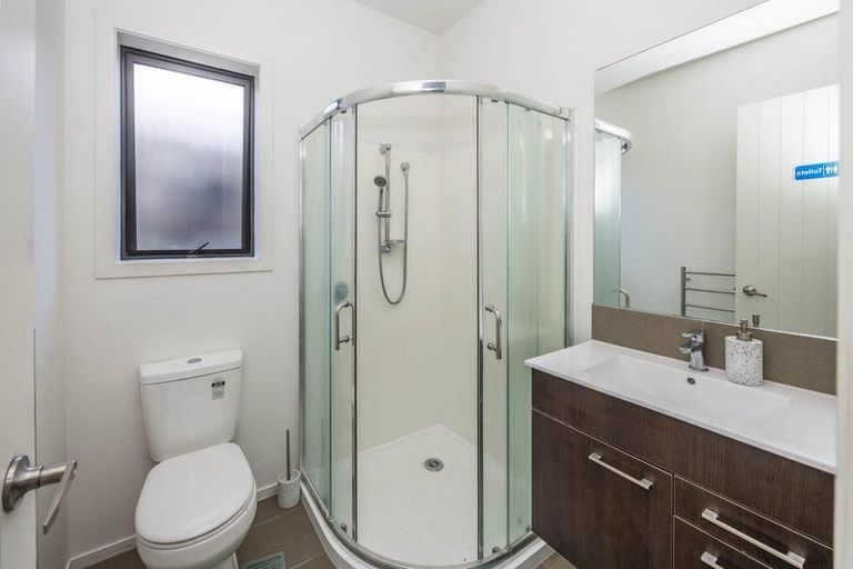 Photo of property in 15 Te Ironui Place, Huntington, Hamilton, 3210