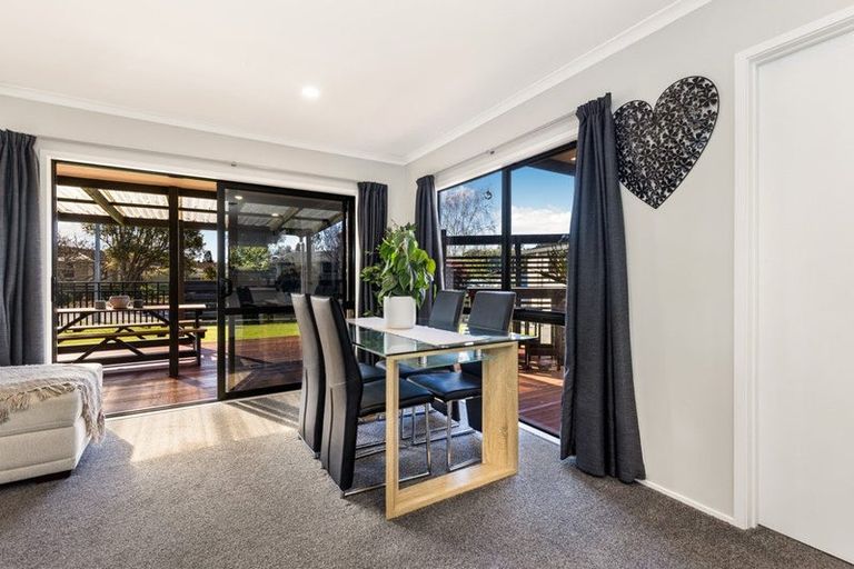 Photo of property in 77 Hamilton Drive, Waiuku, 2123