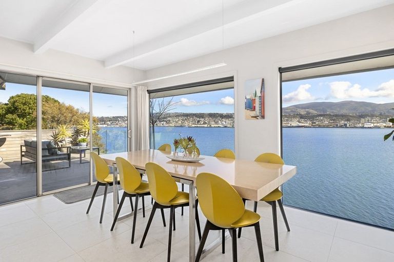 Photo of property in 33 Doon Street, Vauxhall, Dunedin, 9013