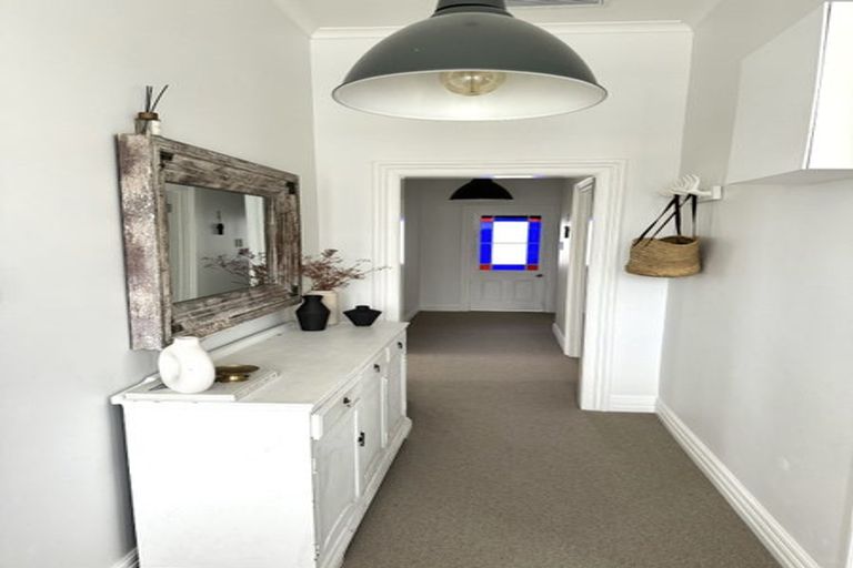 Photo of property in 23 Queen Street, Petone, Lower Hutt, 5012