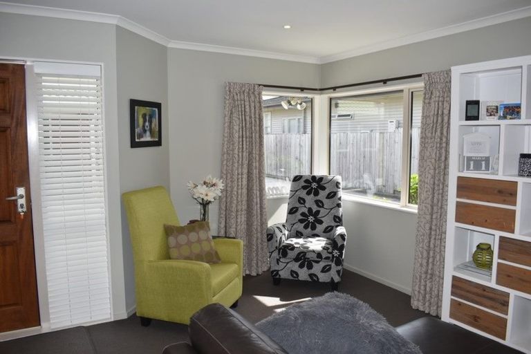 Photo of property in 35d William Wong Place, Carterton, 5713