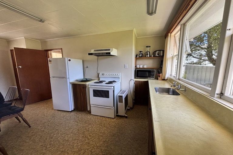 Photo of property in 19 Willow Avenue, Stoke, Nelson, 7011