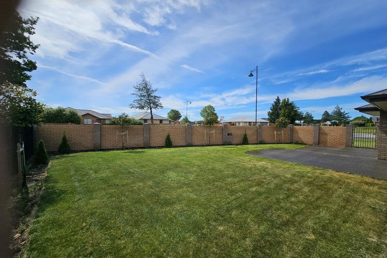 Photo of property in 50 Mcmahon Drive, Aidanfield, Christchurch, 8025