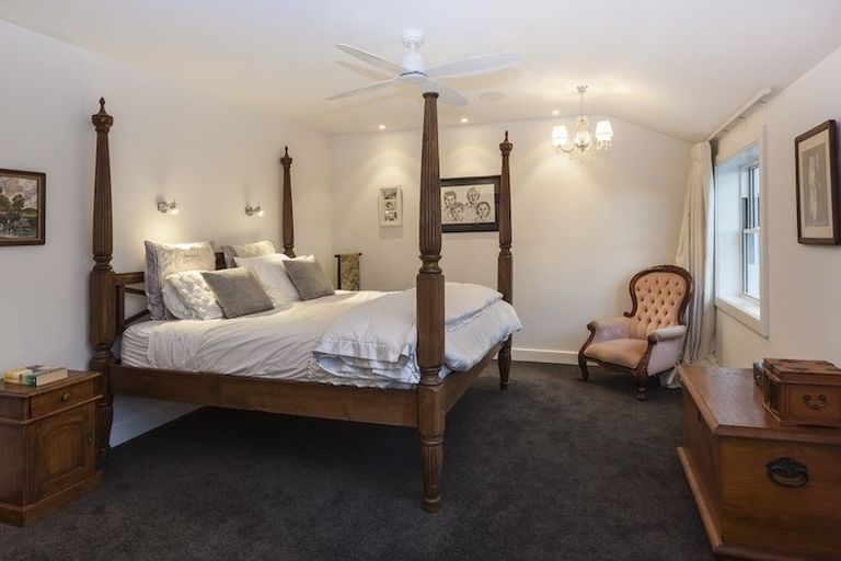 Photo of property in 11 Pentlow Place, Fendalton, Christchurch, 8052