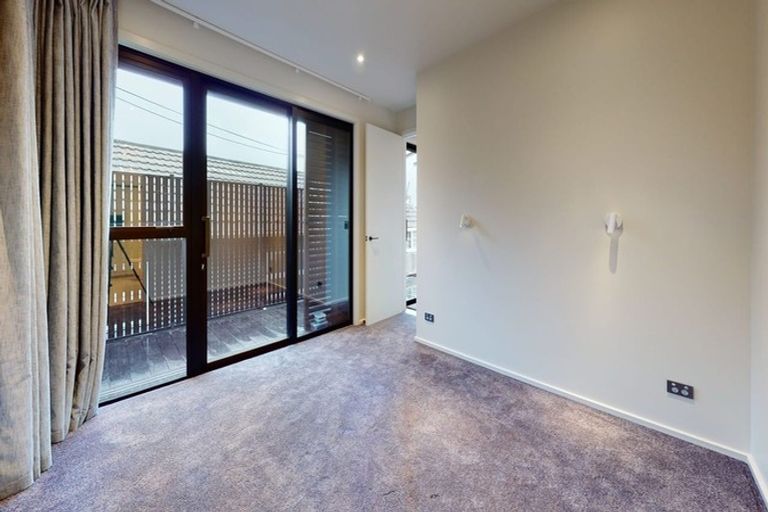 Photo of property in 460 Evans Bay Parade, Hataitai, Wellington, 6021