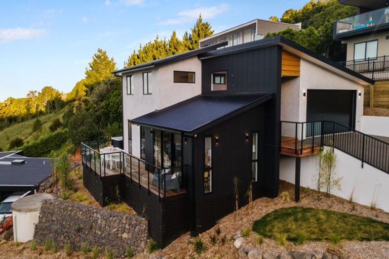 Photo of property in 307a Mount Pleasant Road, Mount Pleasant, Christchurch, 8081