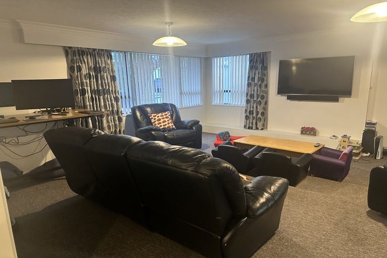 Photo of property in 8 Kinley Street, Rangiora, 7400