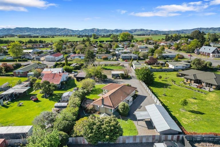 Photo of property in 15 Montrose Avenue, Culverden, 7392