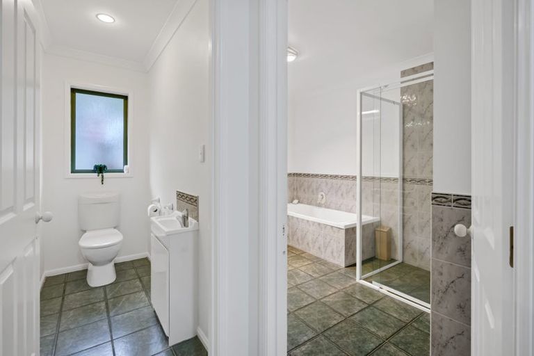 Photo of property in 9 Adam Lile Drive, Highlands Park, New Plymouth, 4312