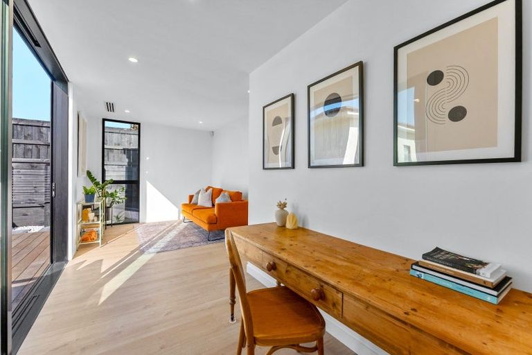 Photo of property in 45a Rosario Crescent, Red Beach, 0932