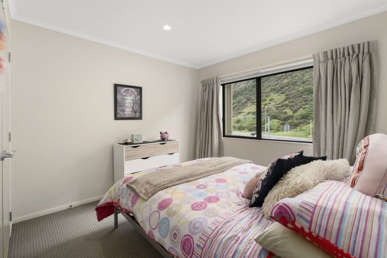 Photo of property in Te Kakariki Apartments, 6/6 Wellington Road, Paekakariki, 5034