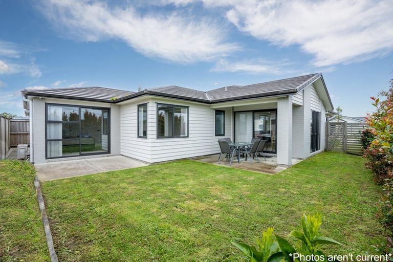 Photo of property in 37 Gum Spear Road, Takanini, 2112