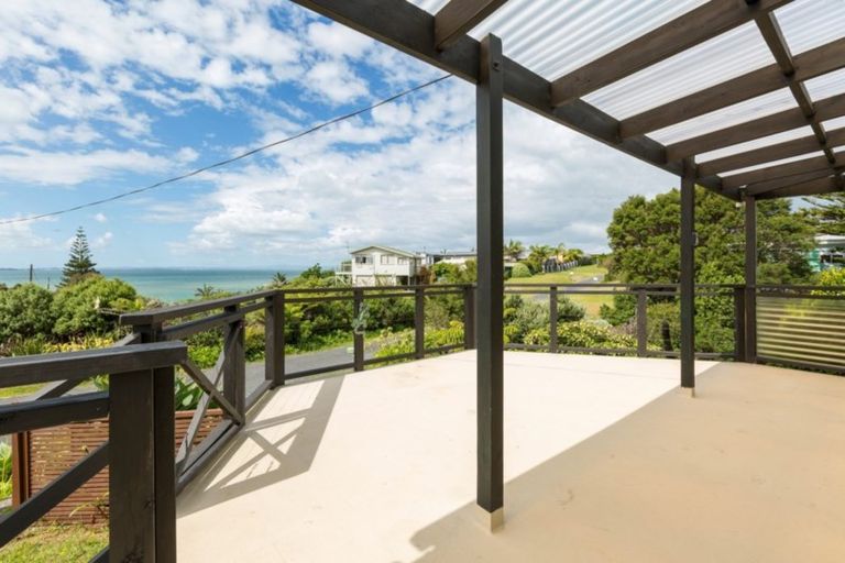 Photo of property in 2 Seaview Terrace, Manukau Heads, Waiuku, 2684