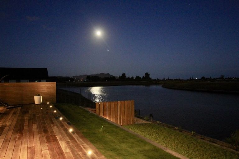 Photo of property in 16 Ngaroma Crescent, Whitianga, 3510