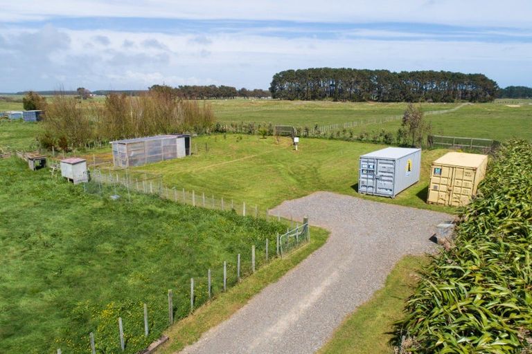 Photo of property in 46 Nuku Street, Tangimoana, 4822