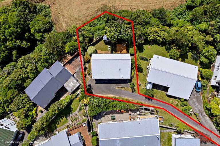 Photo of property in 5 Brydon Way, Paparangi, Wellington, 6037