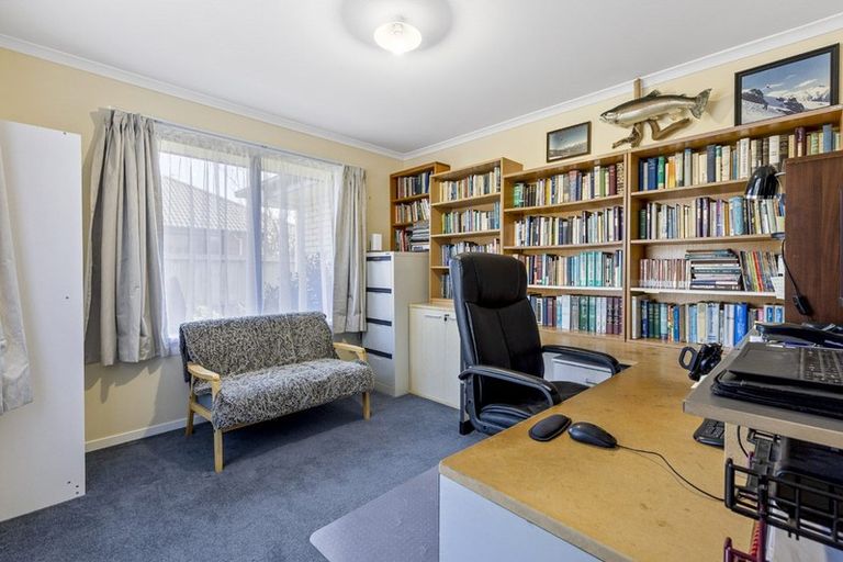 Photo of property in 68 Lough Bourne Drive, Pukekohe, 2120