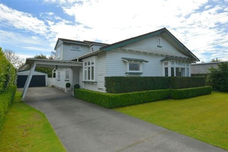 Photo of property in 15 Holmwood Road, Merivale, Christchurch, 8014