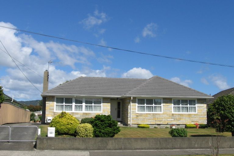 Photo of property in 39 Sheridan Crescent, Trentham, Upper Hutt, 5018