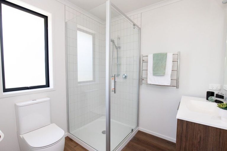 Photo of property in 39 Costello Drive, Ngatea, 3503