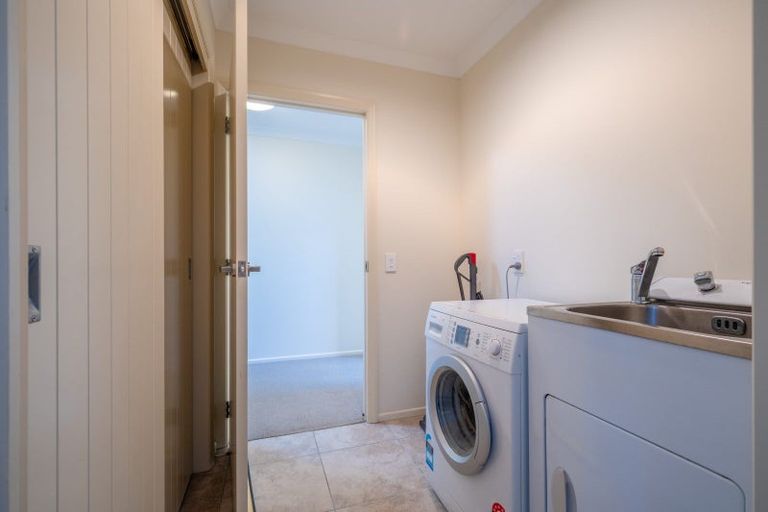 Photo of property in 1 Ribbonwood Lane, Redwood Valley, Richmond, 7081