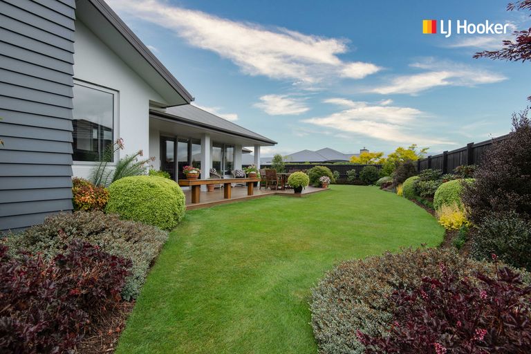 Photo of property in 16 Ayrshire Drive, Mosgiel, 9024